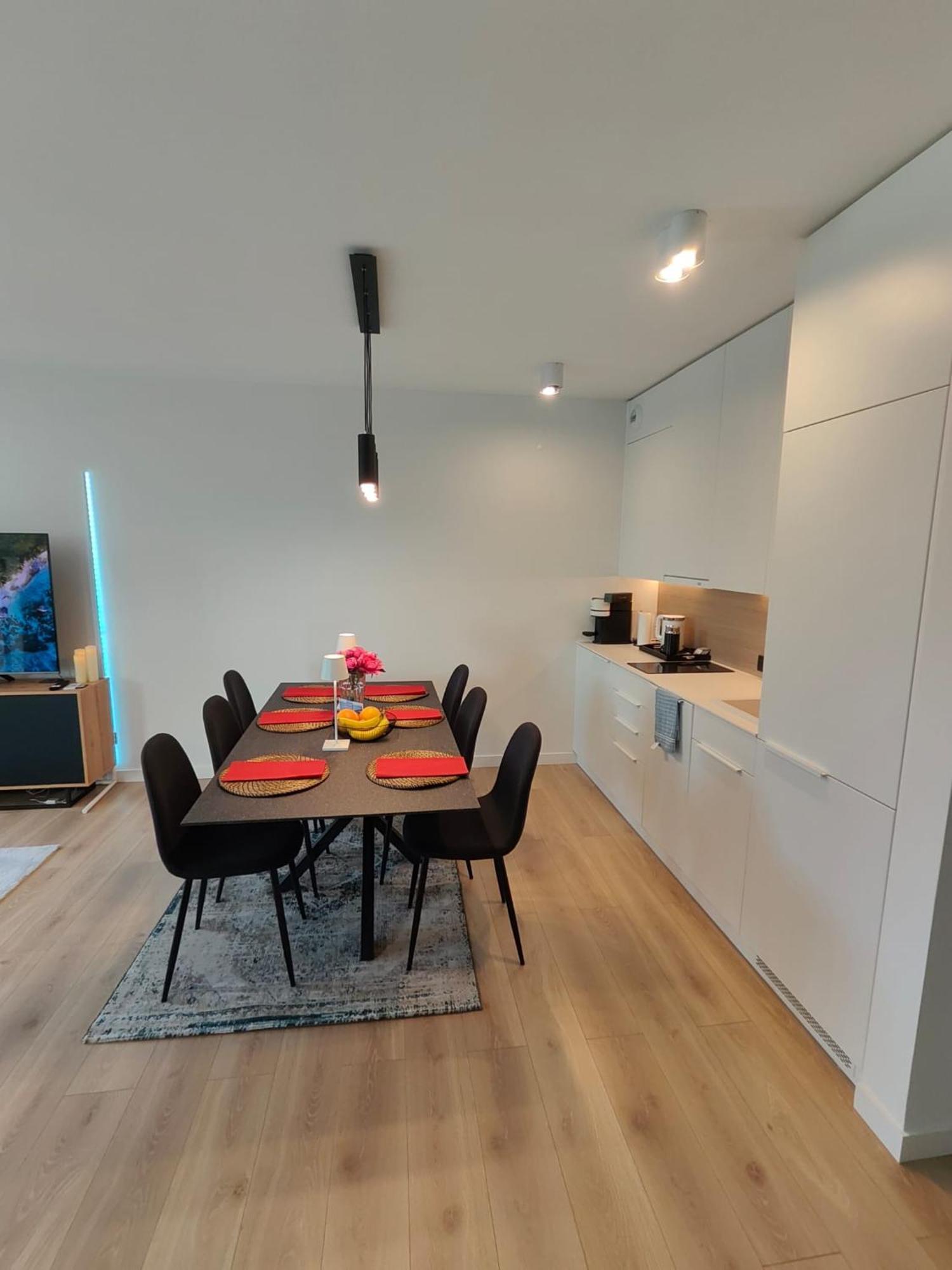 Pinea Apartments ポビエロボ エクステリア 写真